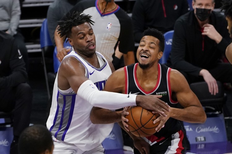 广东队翻盘福建队，麦科勒姆状态火热