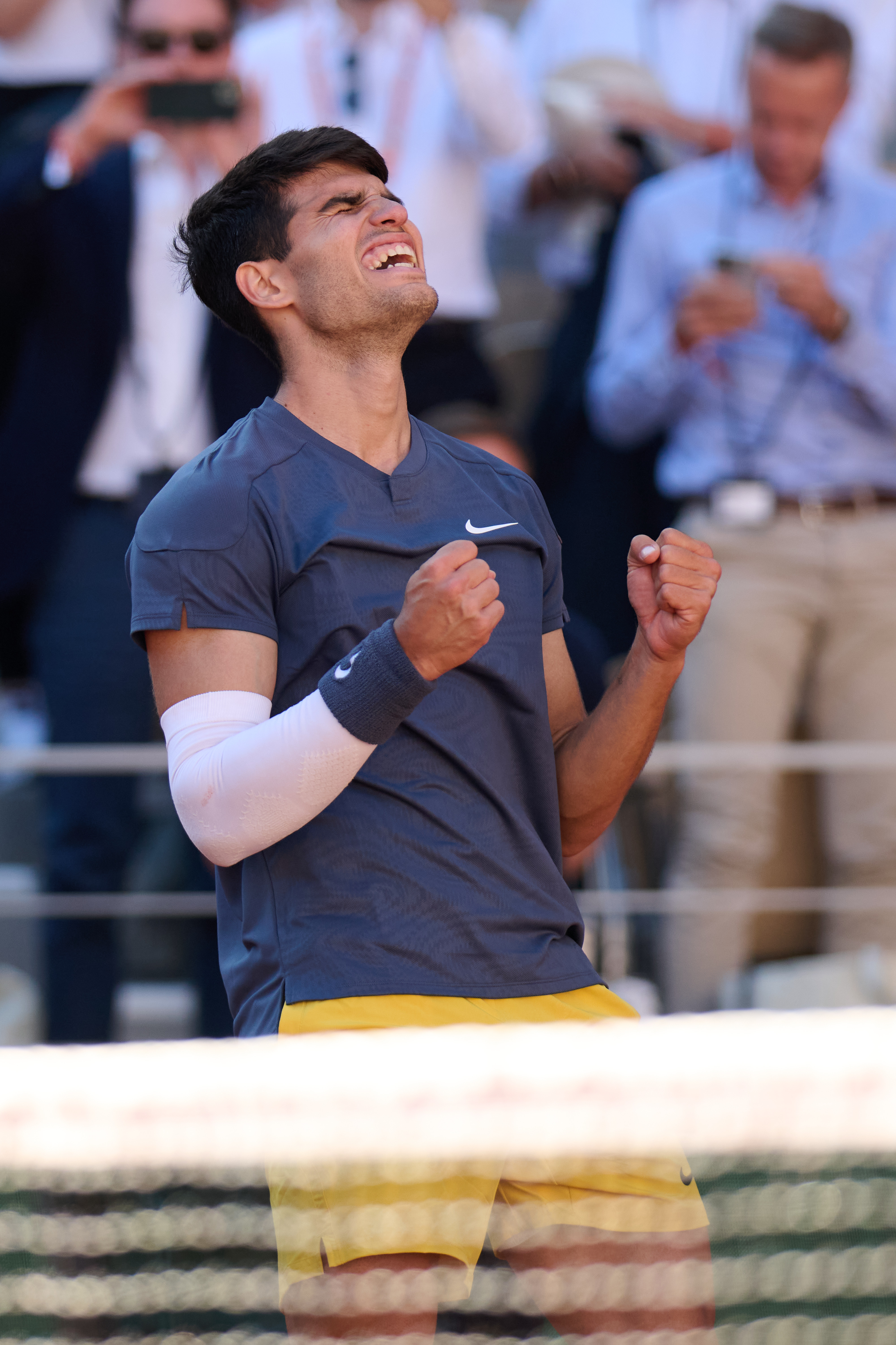 戴维斯杯完胜ATP总决赛，阿尔卡拉斯高光表现