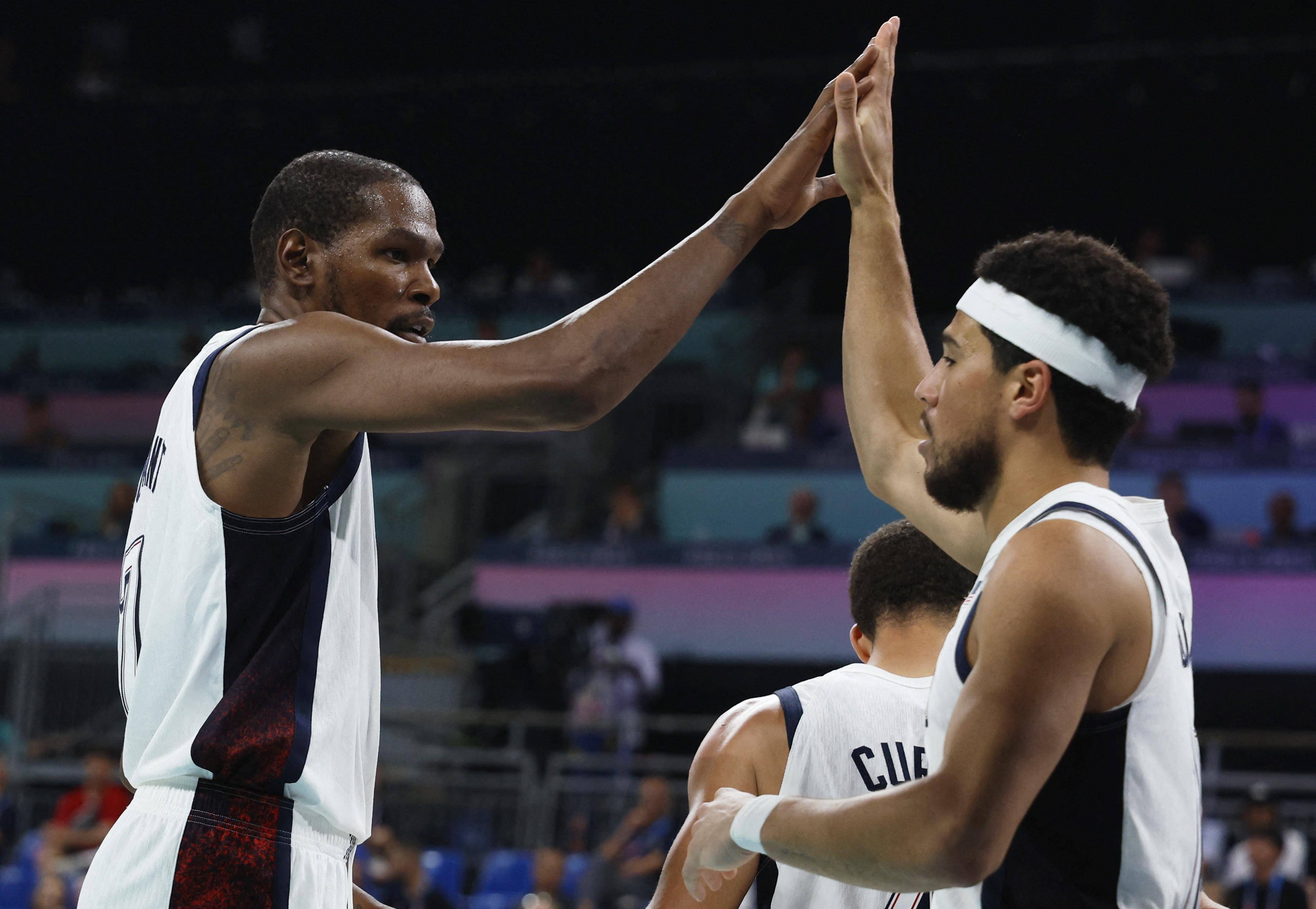 美国男篮险胜塞尔维亚男篮，布拉德利打破历史纪录