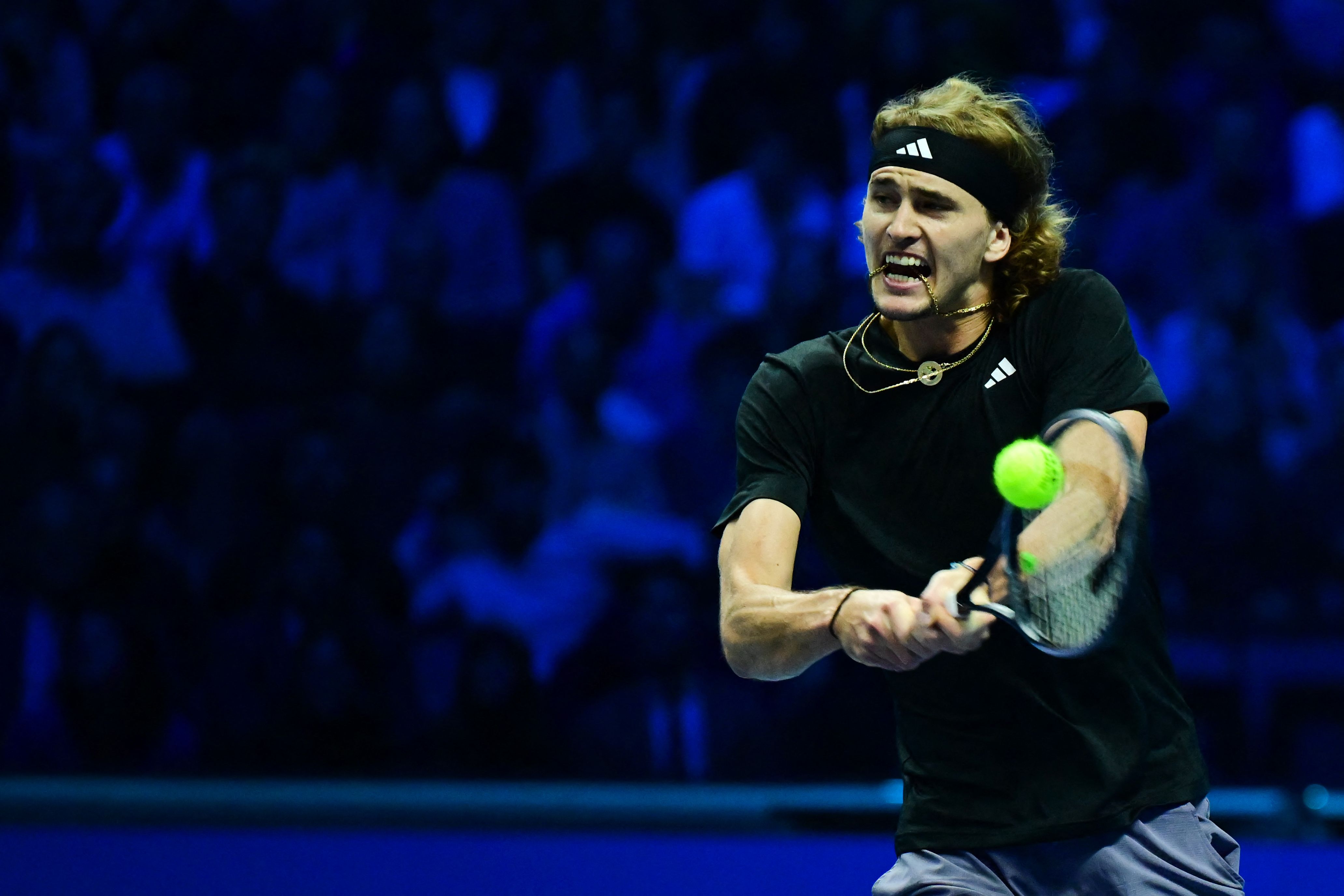 意大利网球队强势英国网球队,梅德韦杰夫制霸全场 意大利网球队强势英国网球队,梅德韦杰夫制霸全场