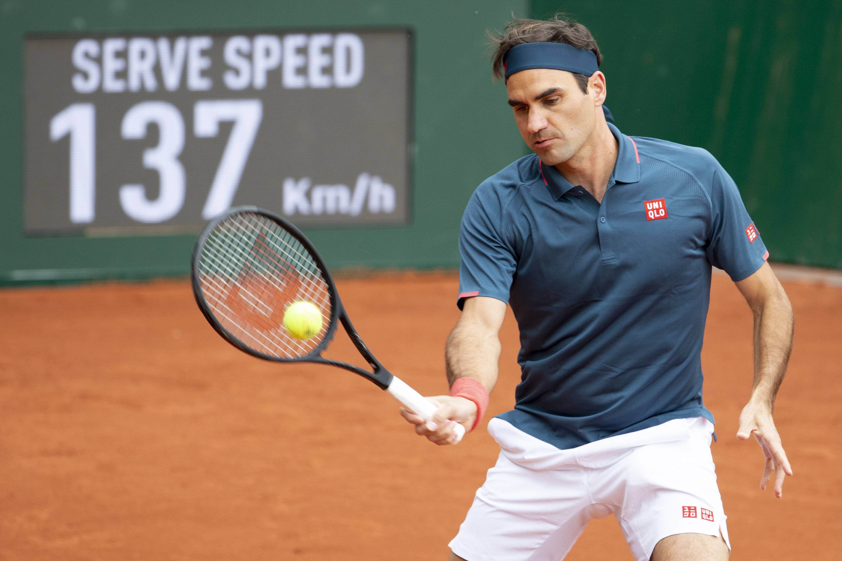 西班牙网球队强势日本网球队，费德勒三分雨点燃全场