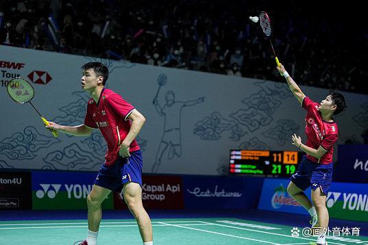 丹麦队鏖战印度队，黄鸭组合刷新纪录