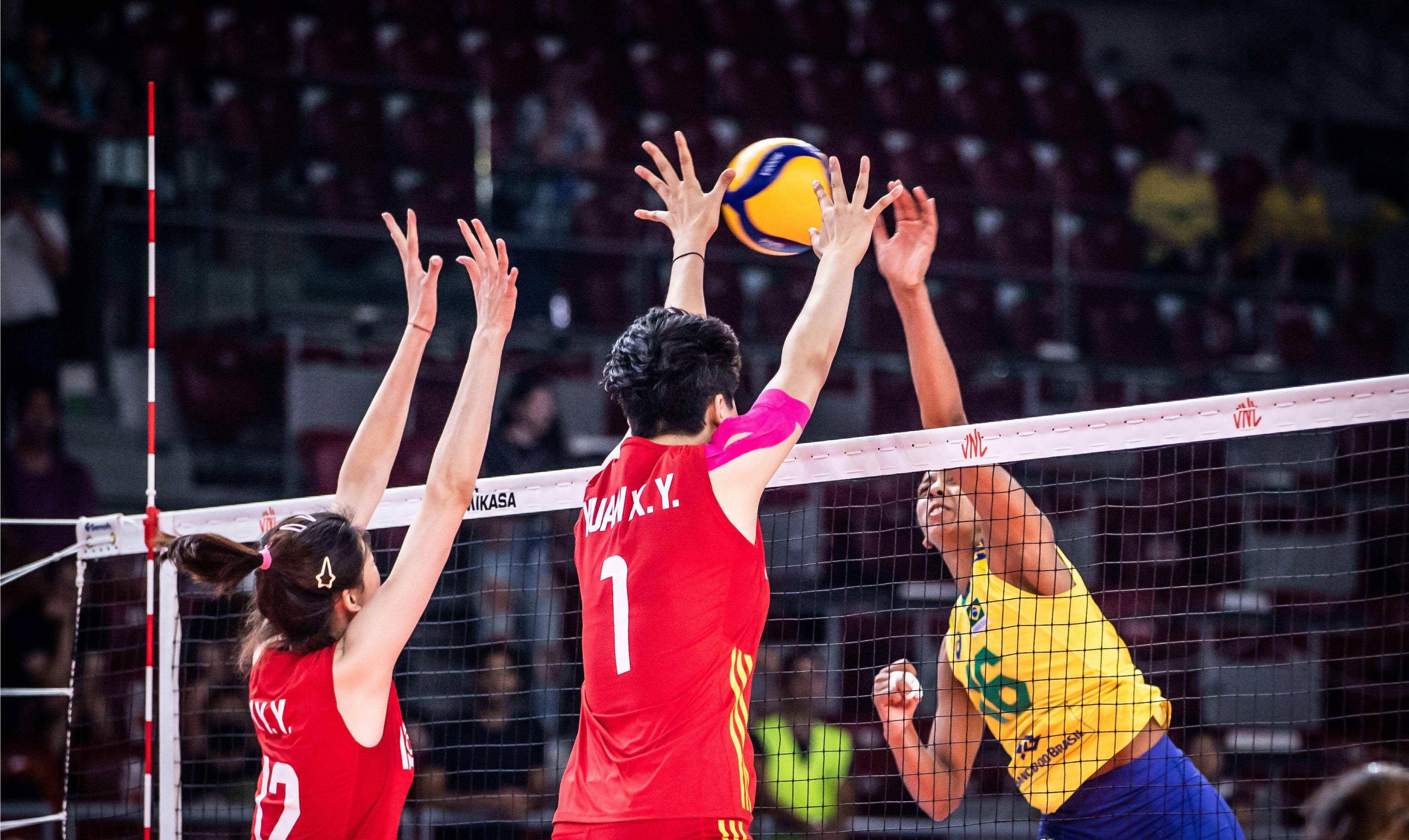 波兰队翻盘中国队，马龙惊艳四座