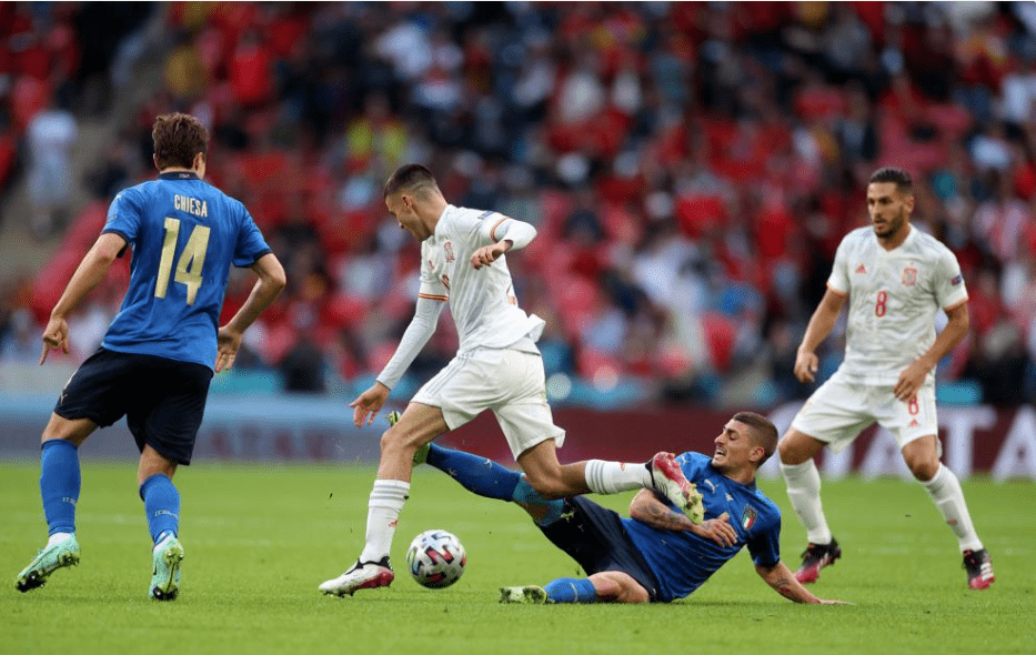 里尔坐镇主场,演绎惊险胜利保持不败 里尔坐镇主场,演绎惊险胜利保持不败