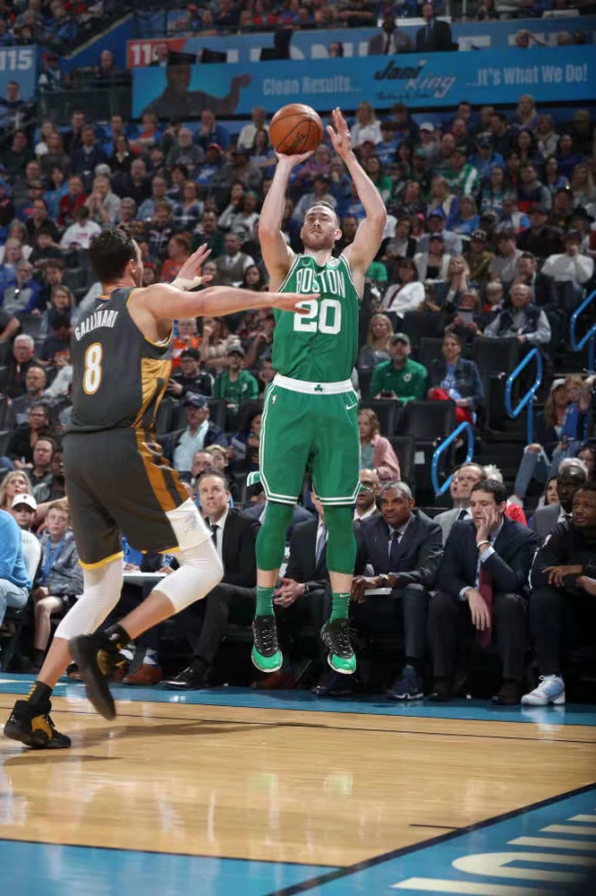 太阳赛季表现抢眼,戈登-海沃德成隐形得分王 太阳赛季表现抢眼,戈登-海沃德成隐形得分王