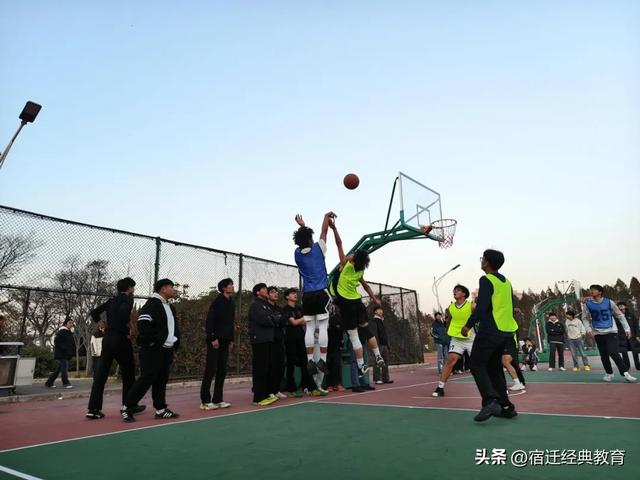 新一场篮球对决引发热烈讨论 新一场篮球对决引发热烈讨论