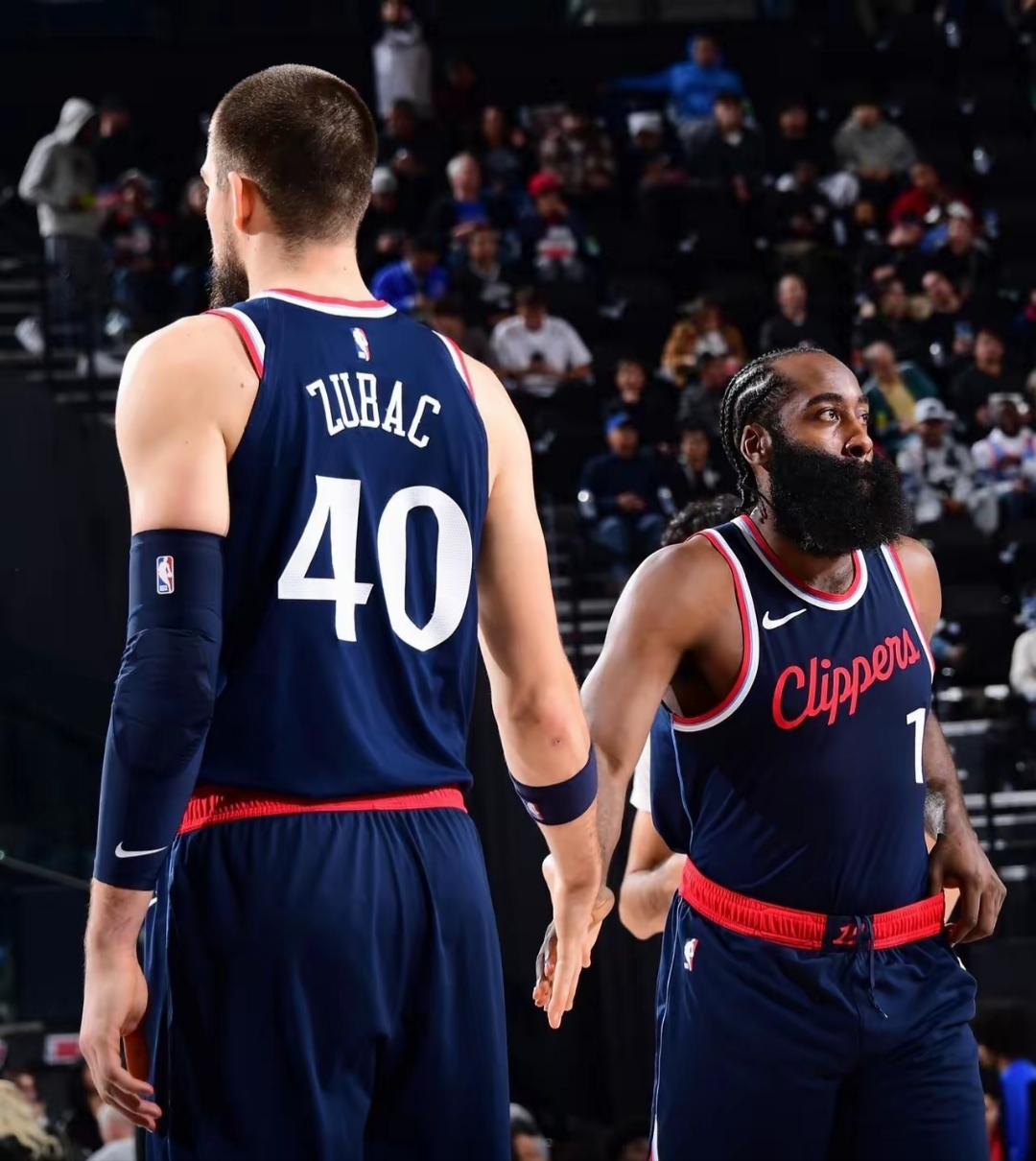 美国男篮血洗阿根廷男篮,伦纳德绝境逆转 美国男篮血洗阿根廷男篮,伦纳德绝境逆转