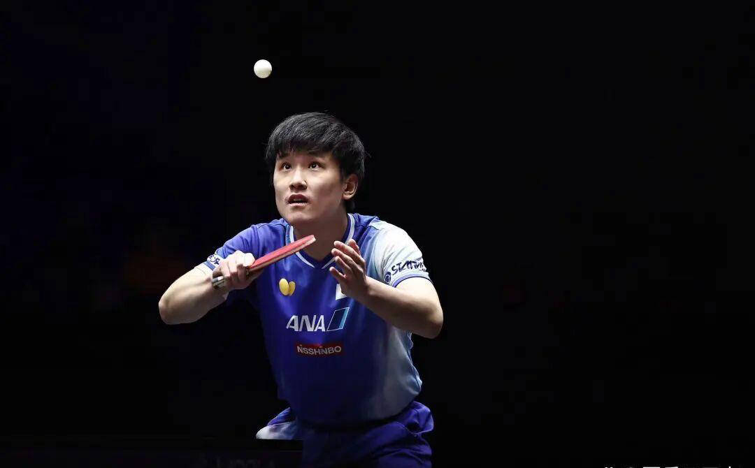 日本乒乓球队逆转瑞典乒乓球队,张本智和爆发神勇 日本乒乓球队逆转瑞典乒乓球队,张本智和爆发神勇
