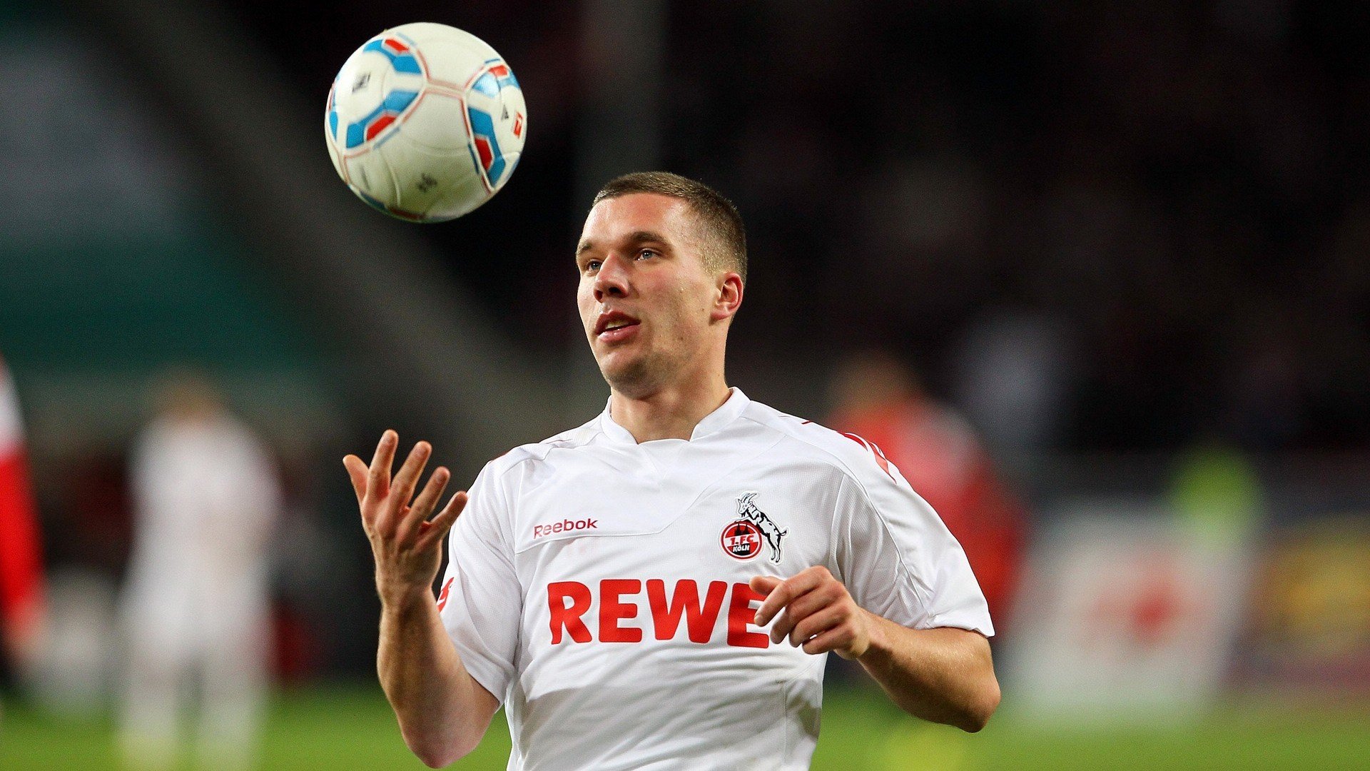 熊猫直播APP-罗德里末节天神下凡，利物浦铁血防守粉碎喀麦隆黑马神话