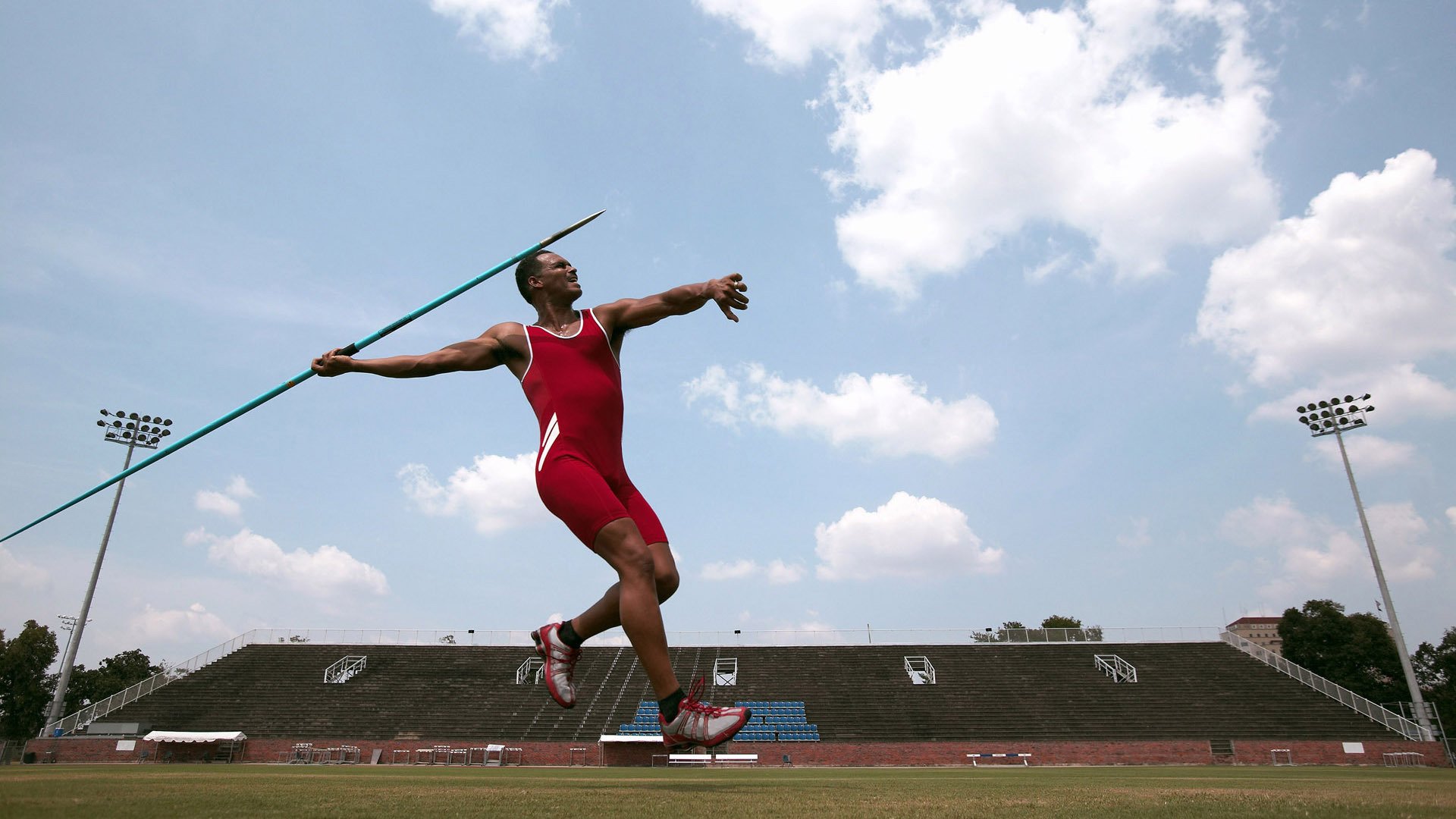林高远高光难掩整体差距，葡萄牙队完胜中国队的启示